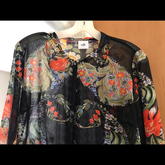 Cabi Floral sheer size S top - Picture 2 of 2